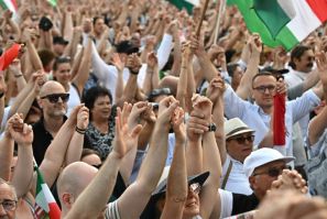 Tens of thousands cheer on Magyar in Debrecen, a stronghold of premier Viktor Orban