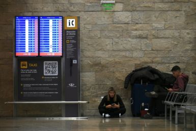 Some 400 flights had to be cancelled in Argentina, affecting about 70,000 passengers