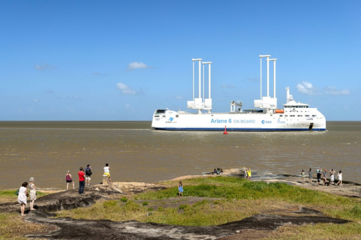 Ariane 6 crosses the Atlantic in a boat from Europe to French Guiana