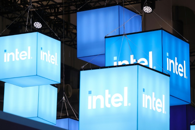 Intel Shareholders File Suit Against Company For Concealing Problems That Plunged Shares