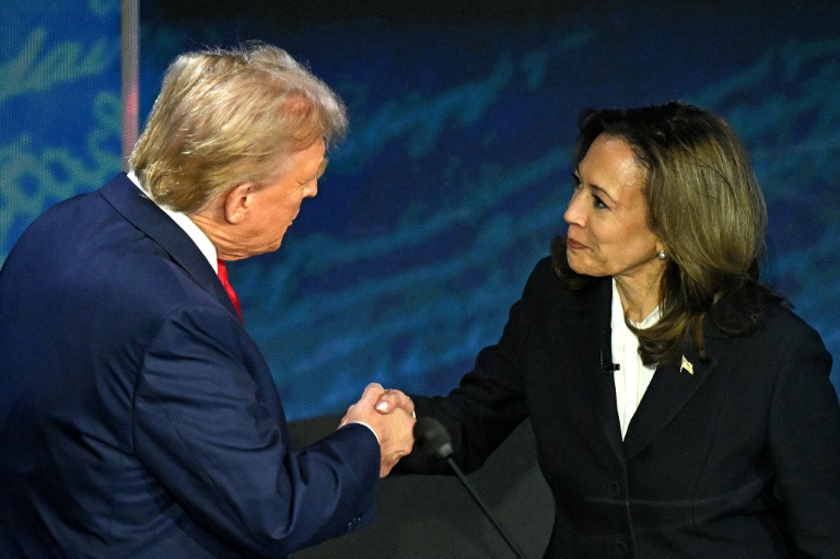 https://d.ibtimes.com/en/full/4547072/democratic-presidential-candidate-kamala-harris-accused-her-republican-rival-donald-trump-selling.jpg