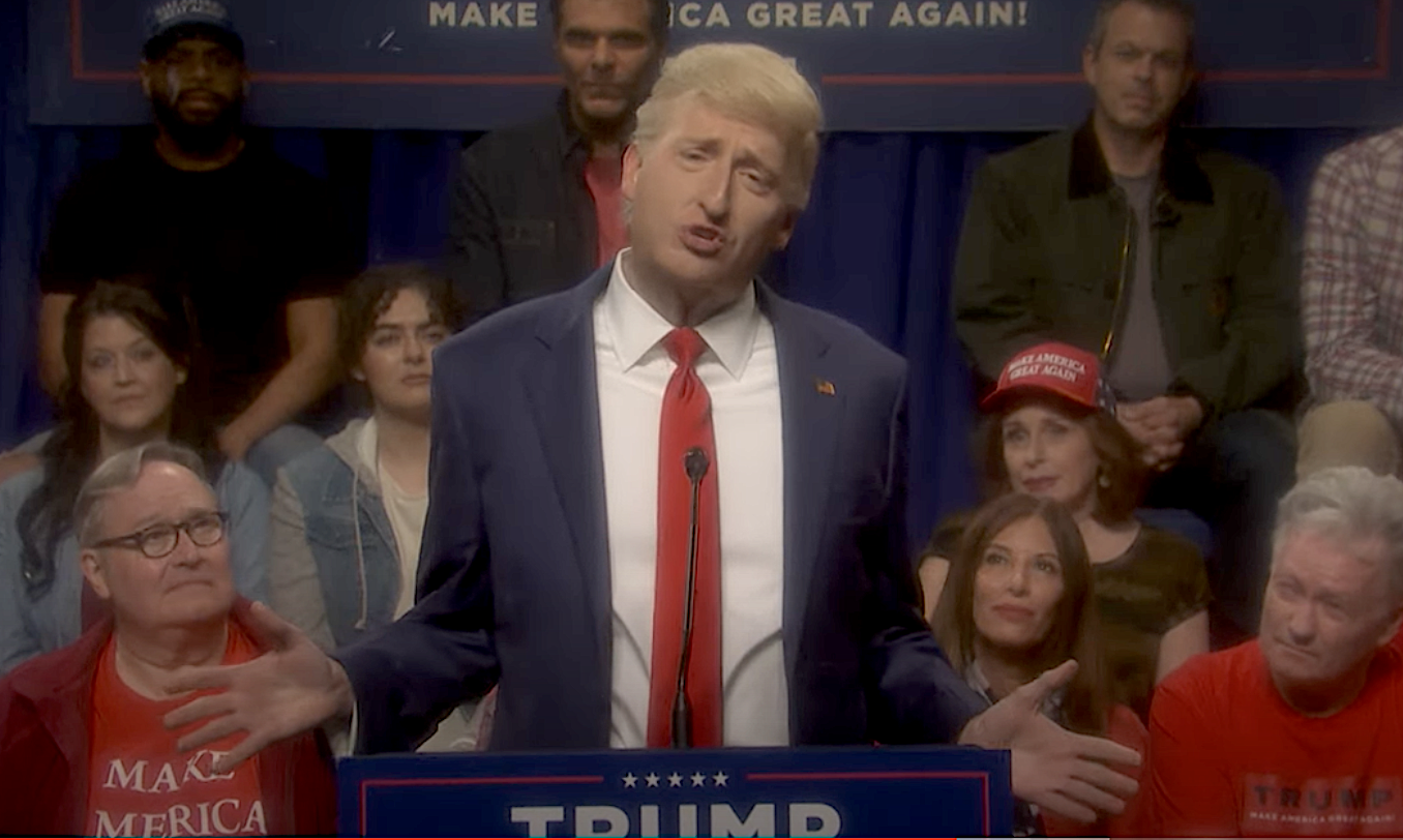 https://d.ibtimes.com/en/full/4550714/james-austin-johnson-plays-donald-trump-saturday-night-live.png