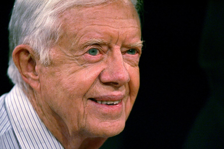 https://d.ibtimes.com/en/full/4551141/former-us-president-jimmy-carter-seen-here-december-2004-remains-interested-politics-even-100.jpg