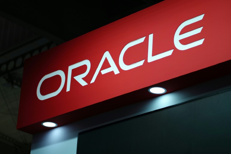 https://d.ibtimes.com/en/full/4551366/oracle-latest-global-tech-titan-announce-major-digital-investments-southeast-asia.jpg