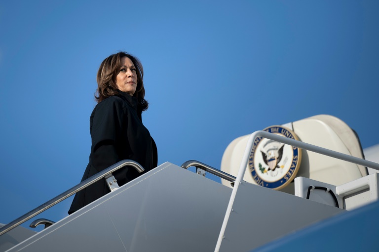 https://d.ibtimes.com/en/full/4551669/us-vice-president-kamala-harris-boards-air-force-two-she-departs-augusta-regional-airport.jpg