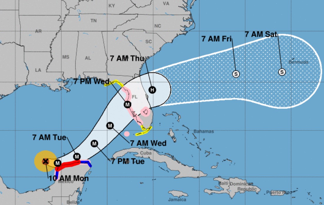 https://d.ibtimes.com/en/full/4552496/hurricane-milton-path-monday.jpg