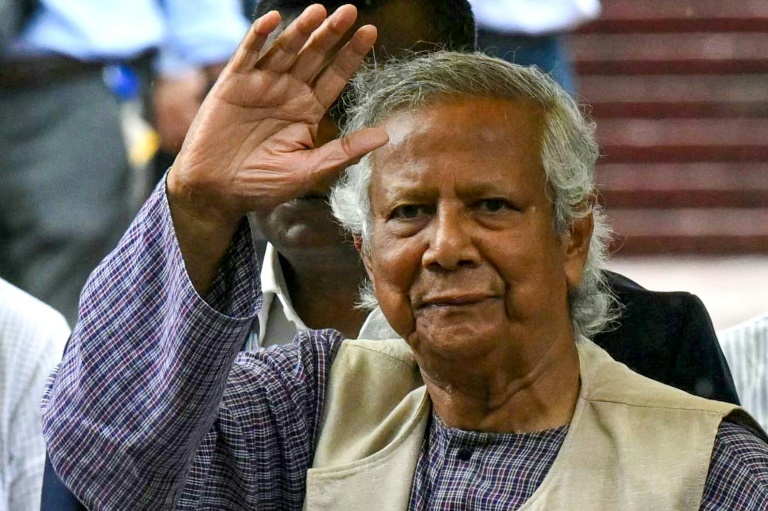 https://d.ibtimes.com/en/full/4552664/muhammad-yunus-microfinance-pioneer-helming-temporary-administration.jpg