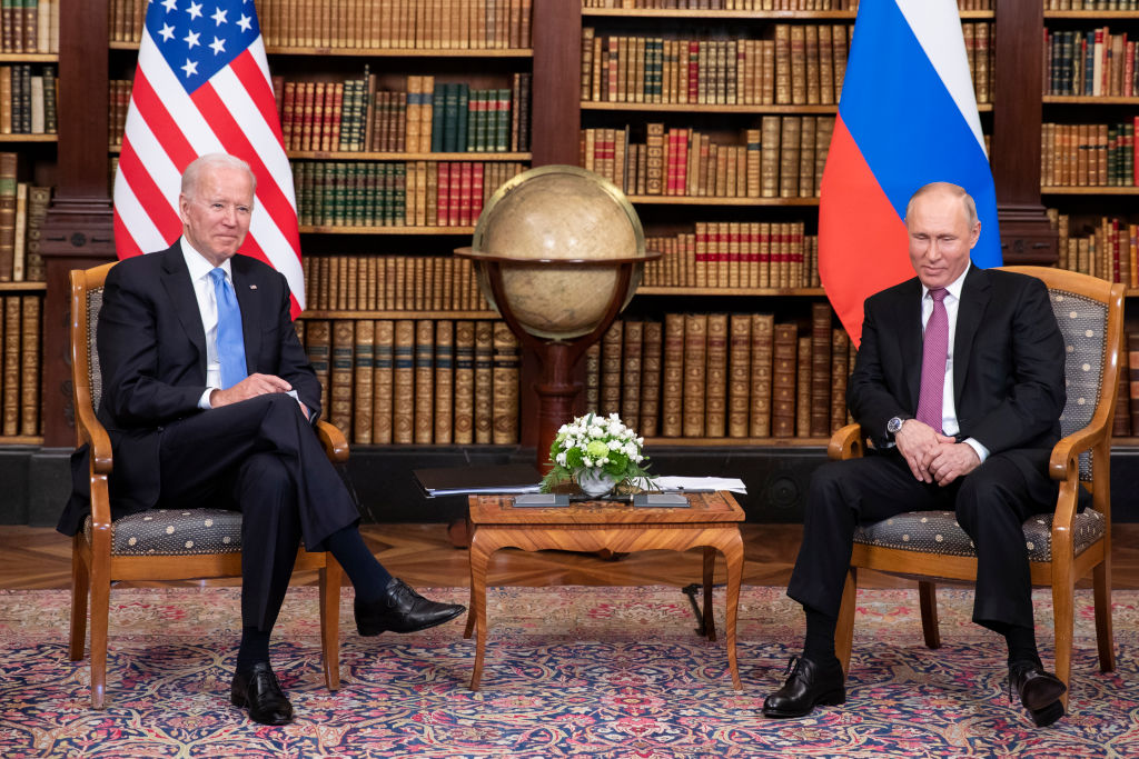 https://d.ibtimes.com/en/full/4552713/biden-putin.jpg