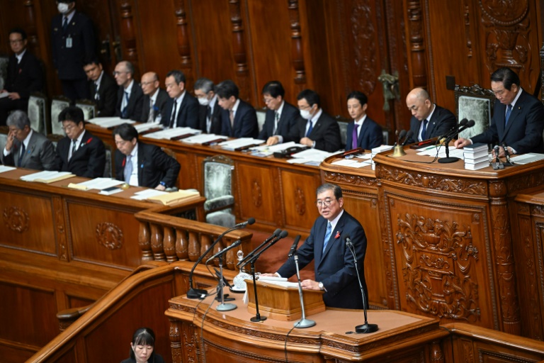 https://d.ibtimes.com/en/full/4552811/japans-prime-minister-shigeru-ishiba-set-dissolve-parliament-wednesday-ahead-october-27-snap.jpg