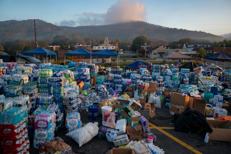 https://d.ibtimes.com/en/full/4553625/relief-aid-sits-distribution-center-burnsville-north-carolina-after-hurricane-helene-some.jpg