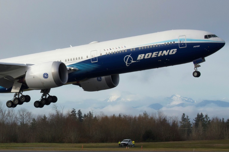 https://d.ibtimes.com/en/full/4554216/boeing-has-recently-announced-series-belt-tightening-measures-production-delays.jpg