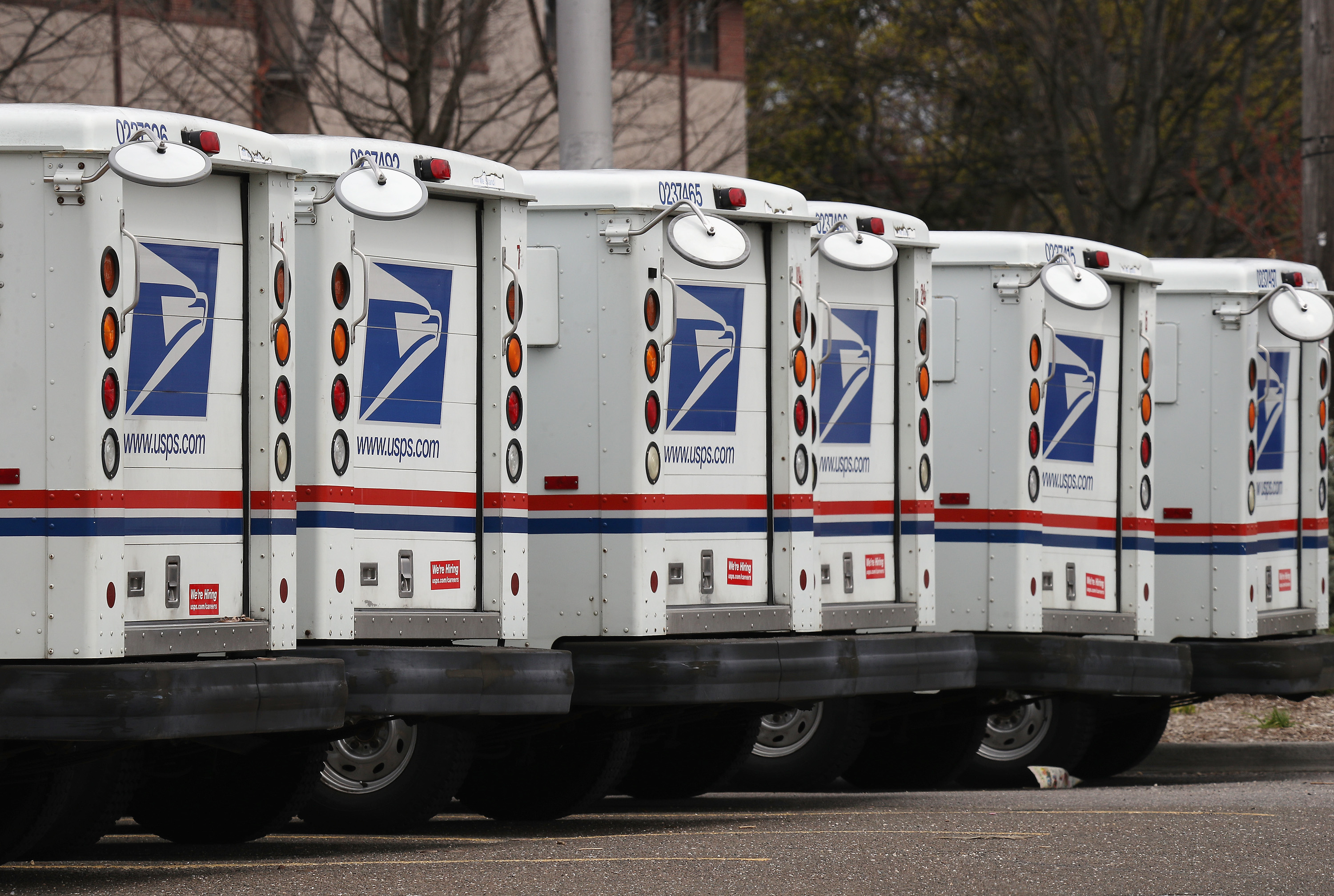 US Postal Service Signs Deal With Elon Musk's DOGE For Reform, Plans 10,000 Job Cuts