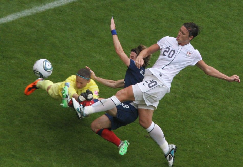 Abby Wambach 2 of 7