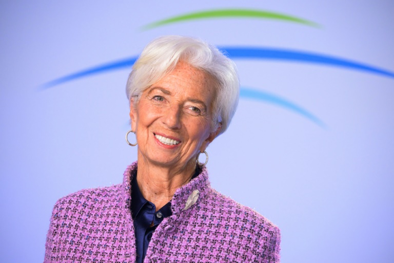 https://d.ibtimes.com/en/full/4555964/european-central-bank-ecb-president-christine-lagarde-said-ecb-was-focused-supporting-euro.jpg