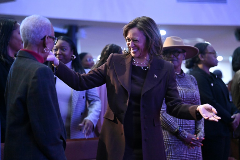 https://d.ibtimes.com/en/full/4557257/kamala-harris-greets-congregants-after-speaking-church-christian-compassion-during-stop-part.jpg