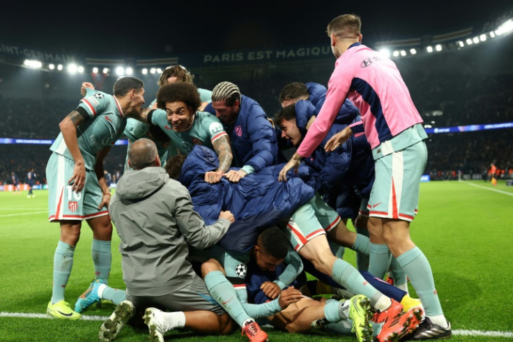 Atletico Madrid beat Paris Saint-Germain 2-1 thanks to Angel Correa's injury-time winner