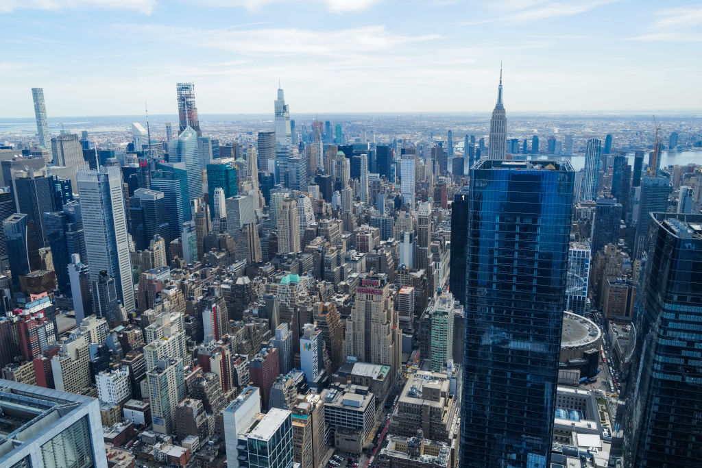 https://d.ibtimes.com/en/full/4562095/new-york-city-skyline.jpg