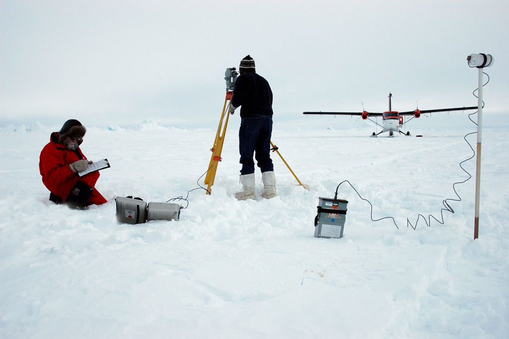 https://d.ibtimes.com/en/full/4562701/magnetic-north-pole.jpg