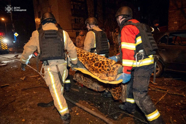 https://d.ibtimes.com/en/full/4563806/ukrainian-emergency-service-handout-showing-rescuers-carrying-victim-air-attack-sumy.jpg