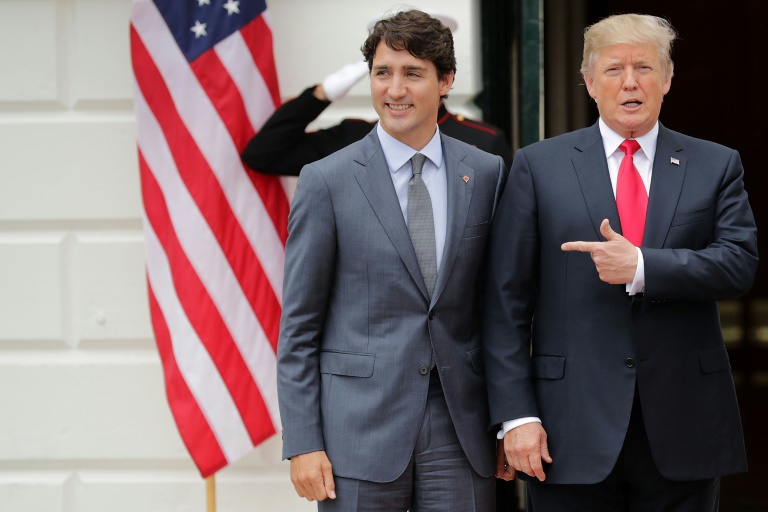 https://d.ibtimes.com/en/full/4564645/canadian-prime-minister-justin-trudeau-l-then-us-president-donald-trump-seen-here-white-house.jpg