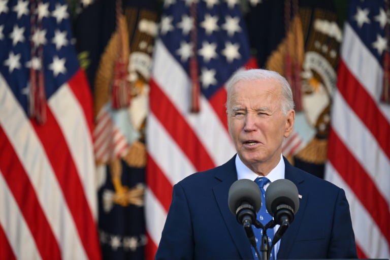 https://d.ibtimes.com/en/full/4564769/us-president-joe-biden-welcomed-good-news-ceasefire-between-israel-hezbollah-lebanon.jpg