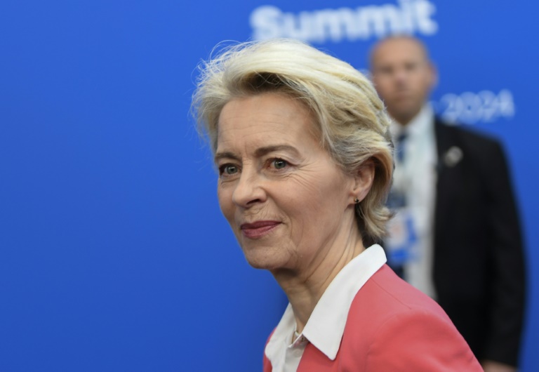 https://d.ibtimes.com/en/full/4564781/european-commission-chief-ursula-von-der-leyen-starts-her-second-term-sunday.jpg