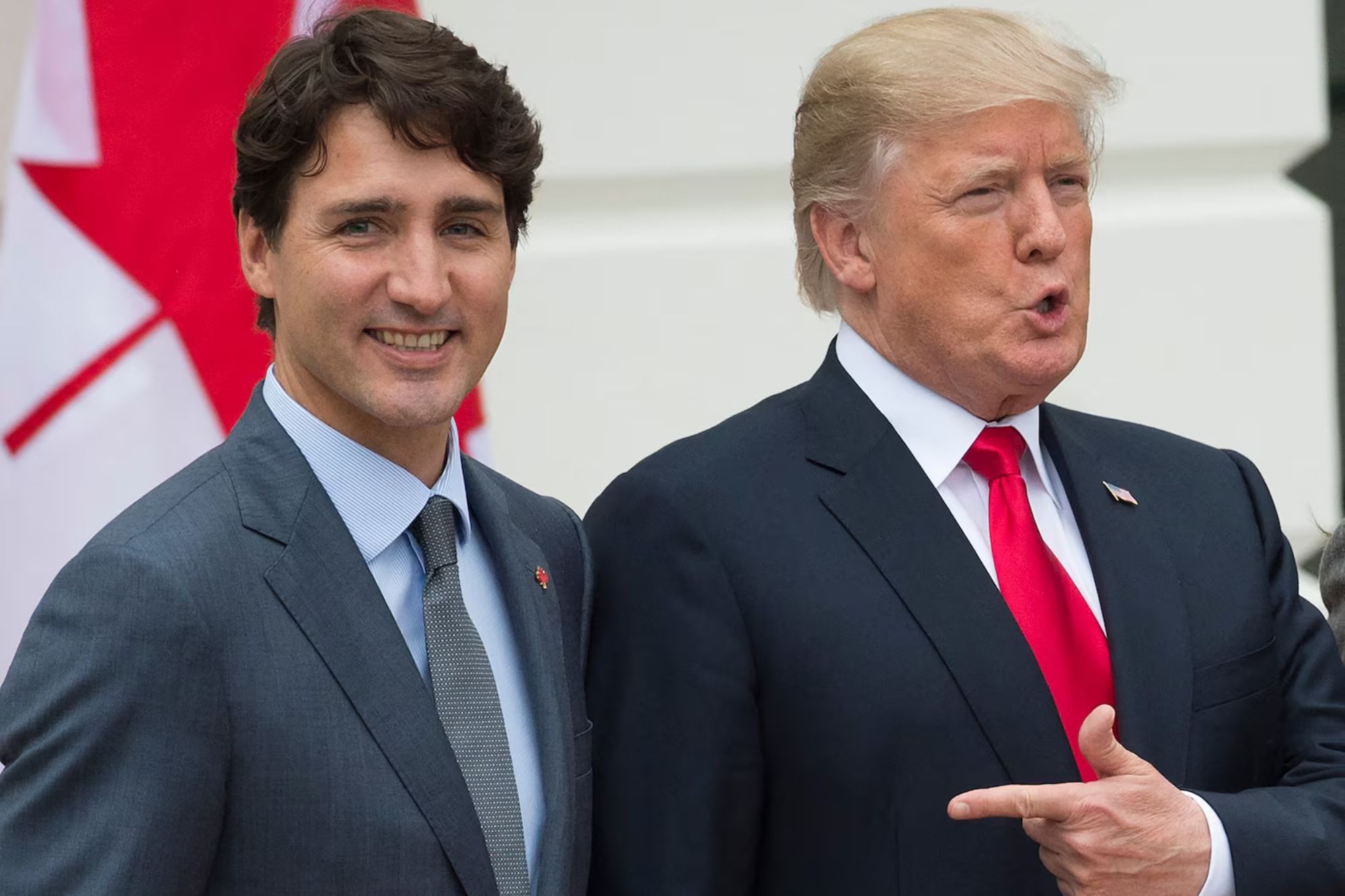 Trump Trolls Trudeau At Mar-a-Lago Meeting, Tells Him Canada Can Become ...