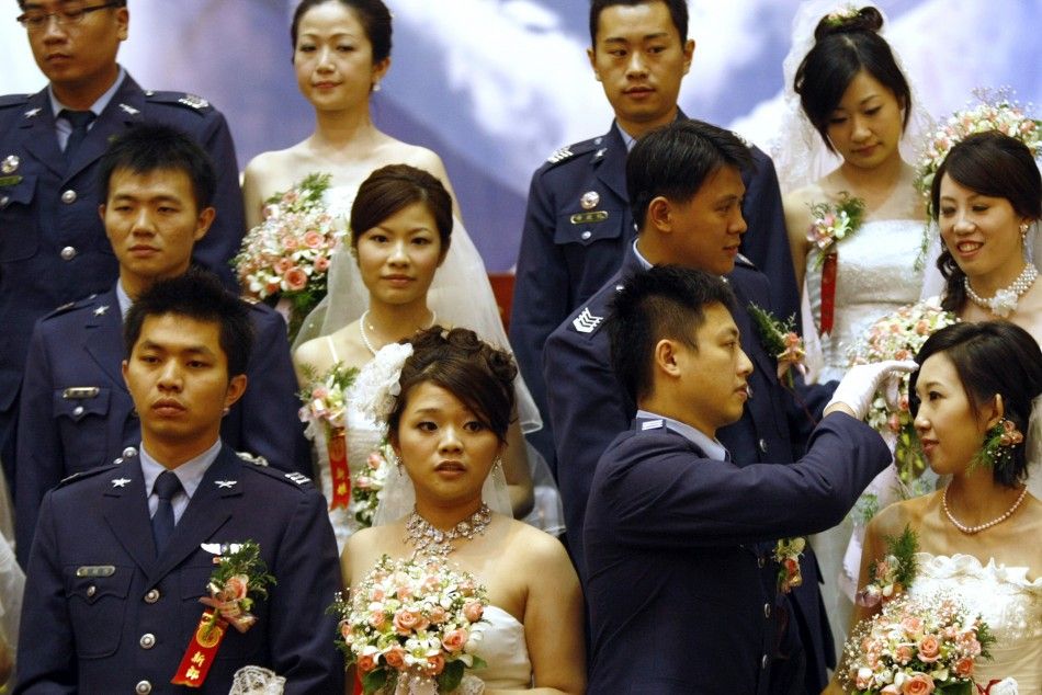 Taiwan mass wedding