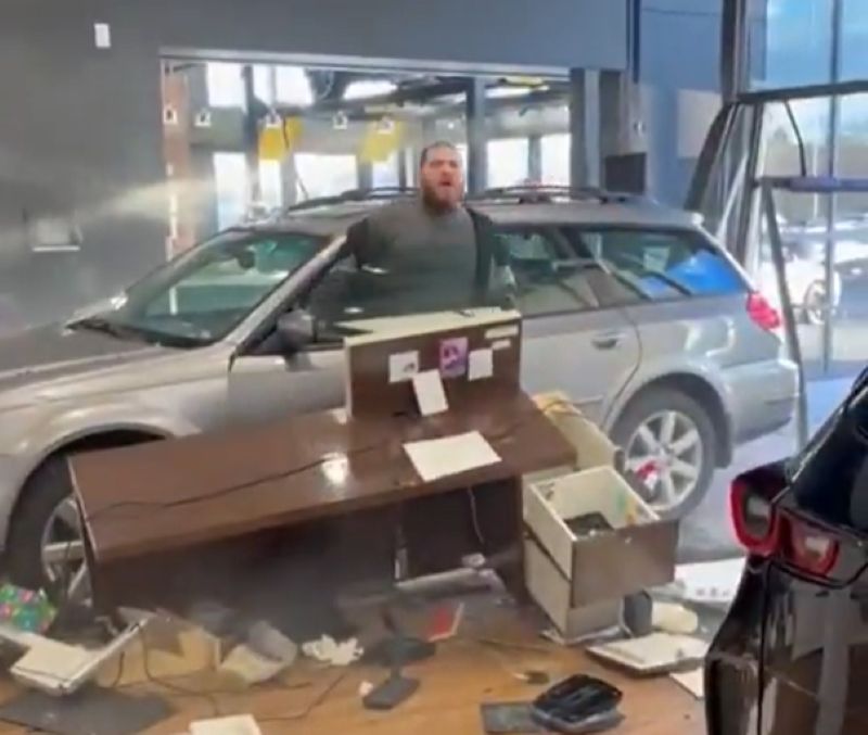 Man Rams New Car Into Dealership After Being Denied Refund For Mechanical Issue