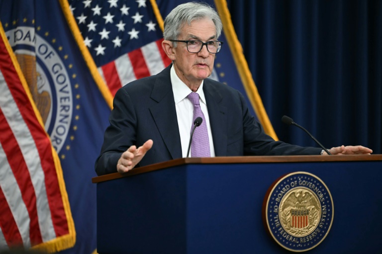 https://d.ibtimes.com/en/full/4569183/fed-chair-jerome-powell-has-said-he-does-not-plan-step-down-before-his-current-term-ends-2026.jpg