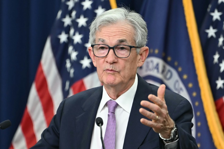 https://d.ibtimes.com/en/full/4569960/powell-expected-suggest-that-given-recent-economic-data-fed-could-cut-rates-more-slowly-going.jpg