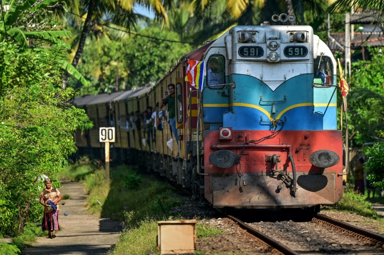 Sri Lanka Train Memorial Honours Tsunami Tragedy