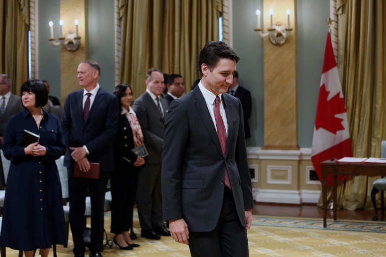 https://d.ibtimes.com/en/full/4573302/canadas-prime-minister-justin-trudeau-has-been-under-mounting-pressure-weeks.jpg