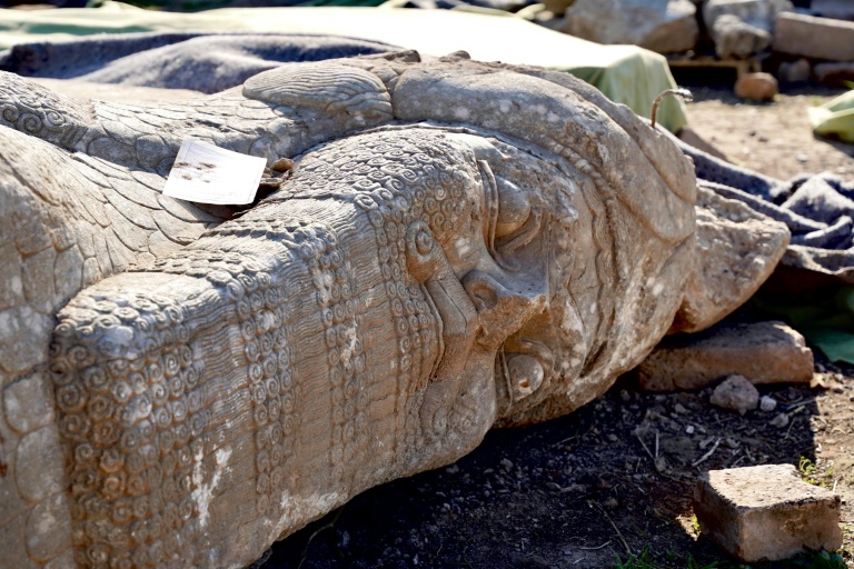 https://d.ibtimes.com/en/full/4573624/nimruds-pre-islamic-artefacts-were-destroyed-jihadists-iraqi-archaeologists-are-determited.jpg