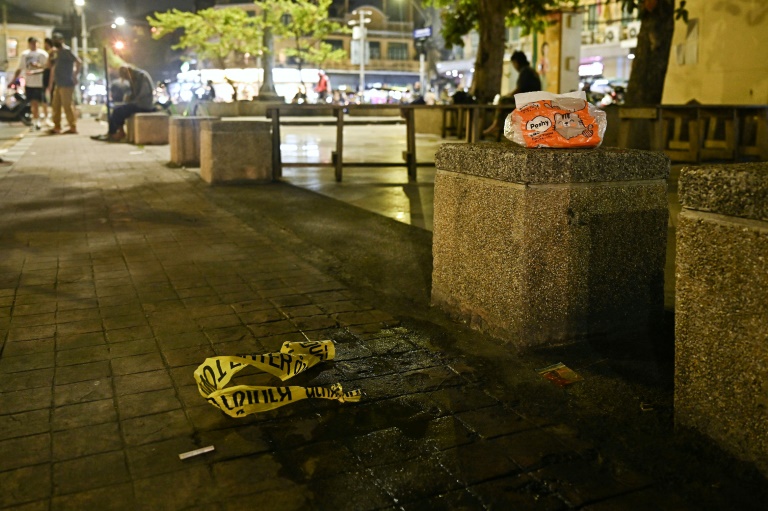 https://d.ibtimes.com/en/full/4573724/police-tape-scene-where-former-former-cambodian-mp-was-shot-dead-bangkok-thailand.jpg