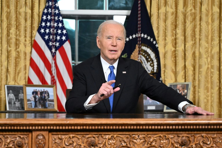 https://d.ibtimes.com/en/full/4575690/us-president-joe-biden-delivers-his-farewell-address-nation-oval-office-white-house.jpg