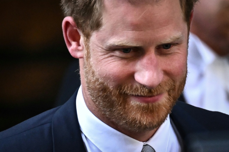 https://d.ibtimes.com/en/full/4577305/britains-prince-harry-has-settled-his-lawsuit-against-rupert-murdochs-uk-tabloid-publisher.jpg