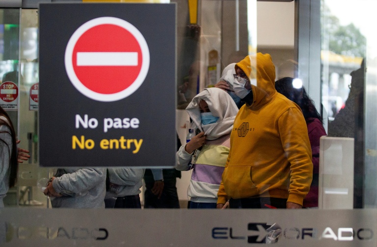 https://d.ibtimes.com/en/full/4579209/migrants-deported-us-arrive-el-dorado-international-airport-bogota-after-blazing-row-between.jpg