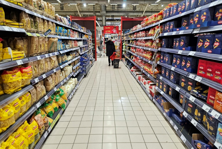 https://d.ibtimes.com/en/full/4579324/zagreb-grocery-store-during-nationwide-shopping-boycott-croatia-january-24.jpg