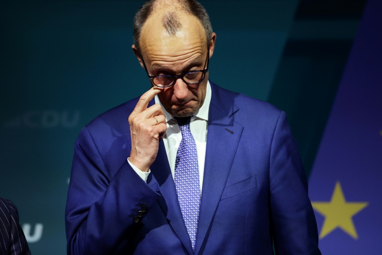 https://d.ibtimes.com/en/full/4579640/conservative-election-frontrunner-friedrich-merz-was-chided-angela-merkel-seeking-far-rights.jpg