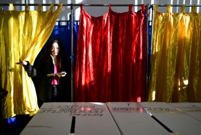 Five months after the shock annulment of presidential elections, Romanians are returning to the polls