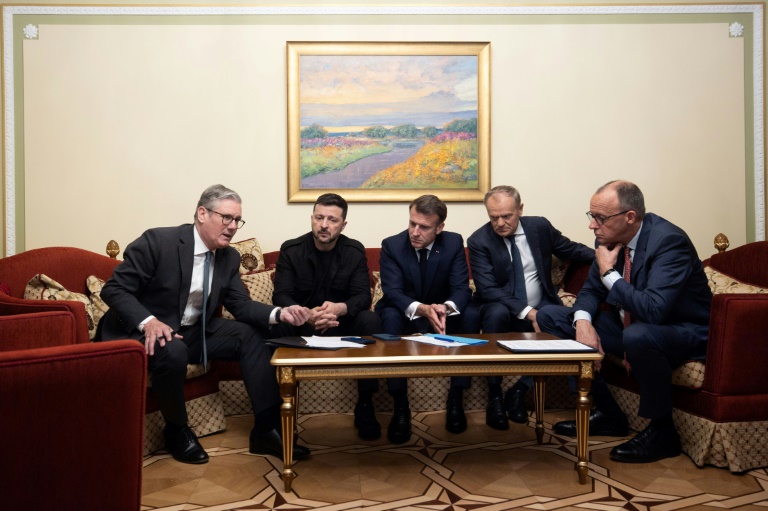 https://d.ibtimes.com/en/full/4600178/so-called-weimar-group-expected-meet-uk-discuss-potential-ceasefire-between-ukraine.jpg