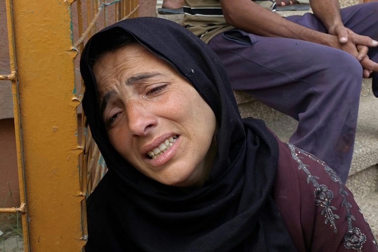 https://d.ibtimes.com/en/full/4600984/palestinian-woman-nasser-hospital-khan-yunis-southern-gaza-mourns-relative-killed-israeli.jpg