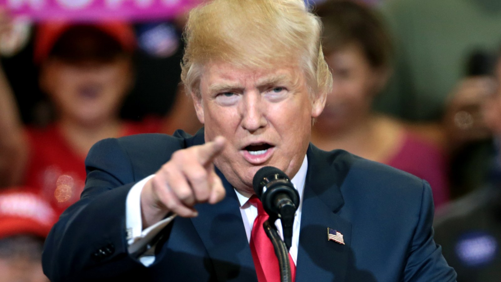 https://d.ibtimes.com/en/full/4604423/donald-trump-lambasted-china-claiming-it-violated-trade-agreement.jpg?w=1600&h=900&q=88&f=bfe04a192a1bf93c030aab9acb857200