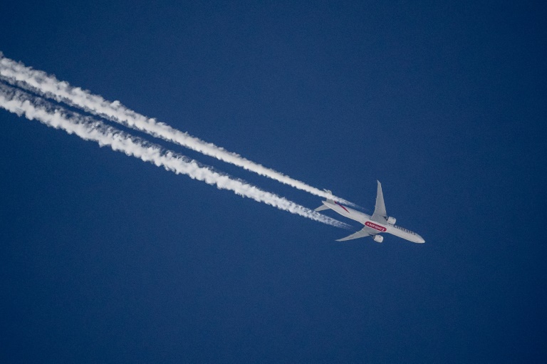 https://d.ibtimes.com/en/full/4604542/many-flights-across-middle-east-were-suspended-rerouted-because-israeli-attacks-iran.jpg
