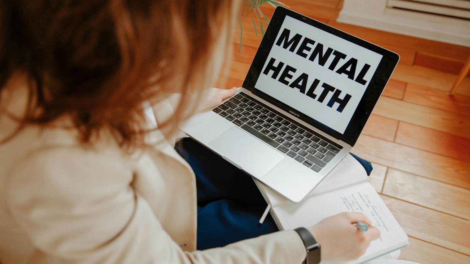 https://d.ibtimes.com/en/full/4604645/online-therapy.jpg?w=1600&h=900&q=88&f=3d9d24d212bd1bf04595a4e8b3ca8bec