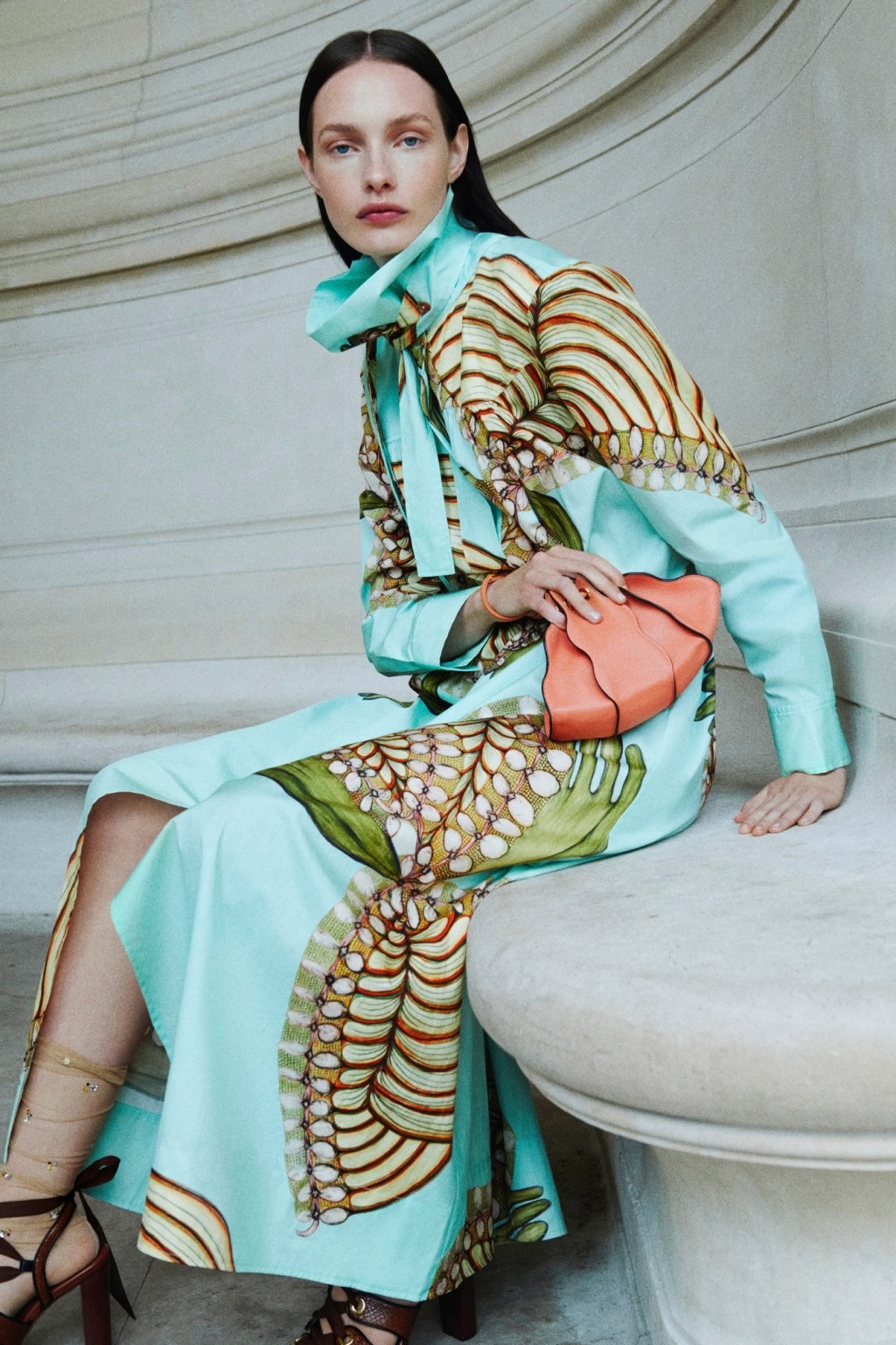 https://d.ibtimes.com/en/full/4604705/best-resort-2026-looks.jpg
