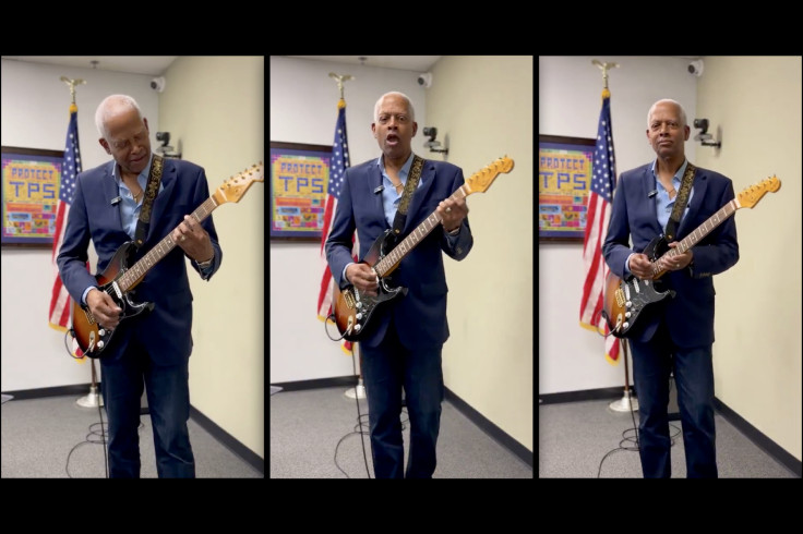 Democratic Lawmaker Mocked After Singing Anti-Trump Song for 'Black Music
