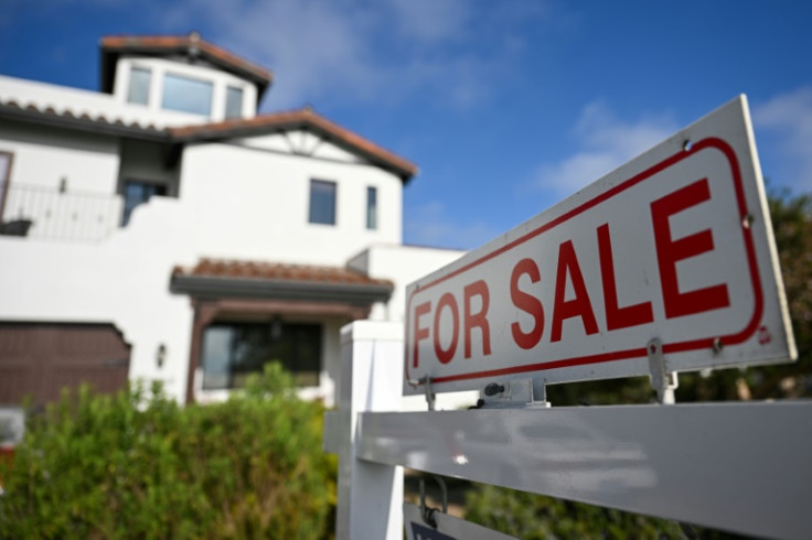 Sales of US existing homes edged up 0.8 percent in May from the prior month, said the National Association of Realtors