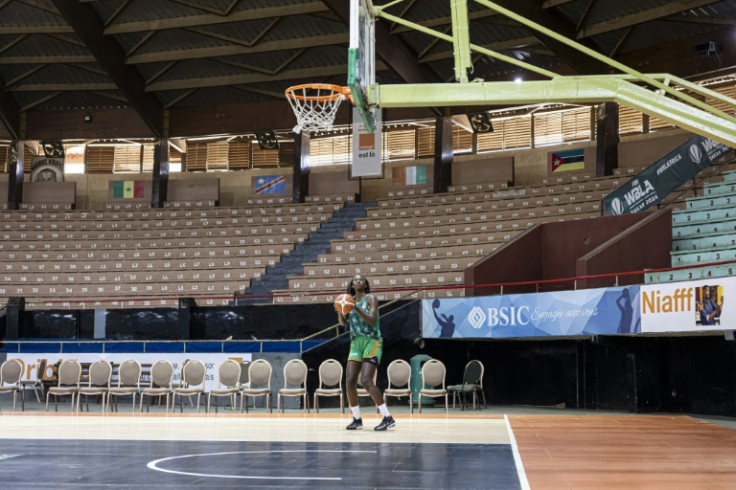Originally slated to train in the United States, Les Lionnes are instead practising in their home country of Senegal